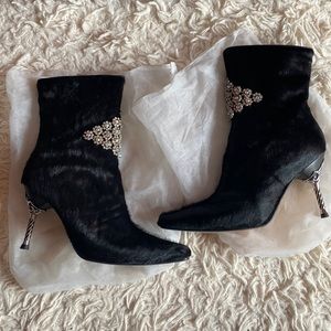 Fantasy Collection- Pony Hair mid boot/mid heel (Black)
